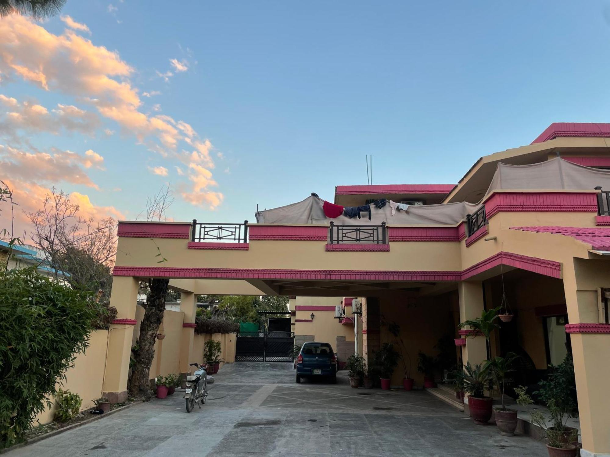 Casa Blanca Boutique Guest House İslamabad Dış mekan fotoğraf